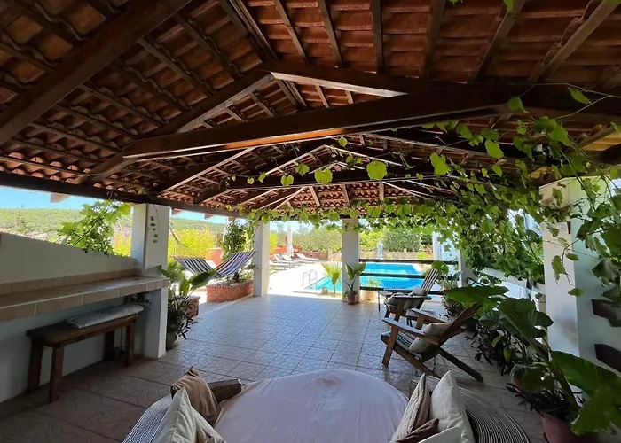With Swimming Pool Gorana Jelsa (Hvar)