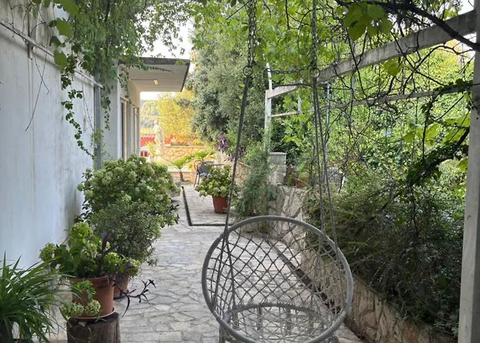 Casa de hóspedes With Swimming Pool Gorana *